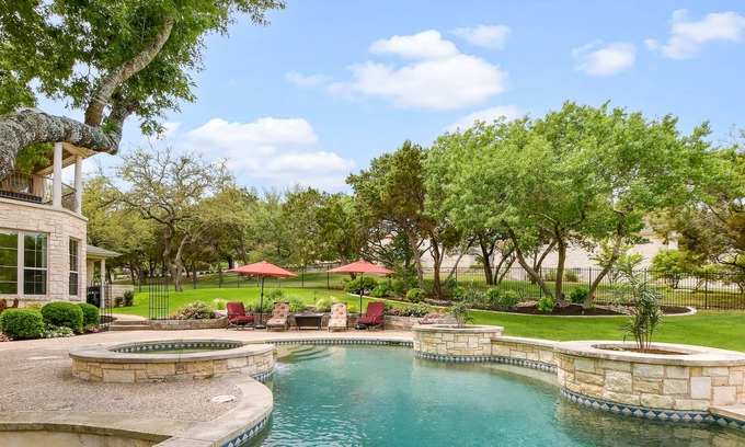 Westminster Glen House | Buy 2 Get 1 Night Free I Above Creekside I Pool/Spa I Firepit I Oasis