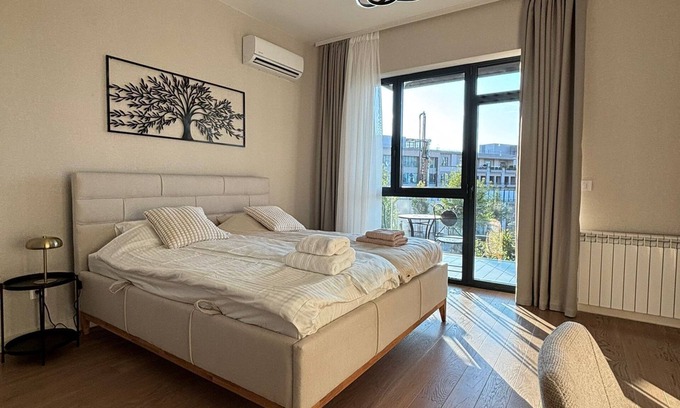 Savski Venac Apartment | BW Suite with Breakfast Included, next to Galerija Shopping Center, Free Parking