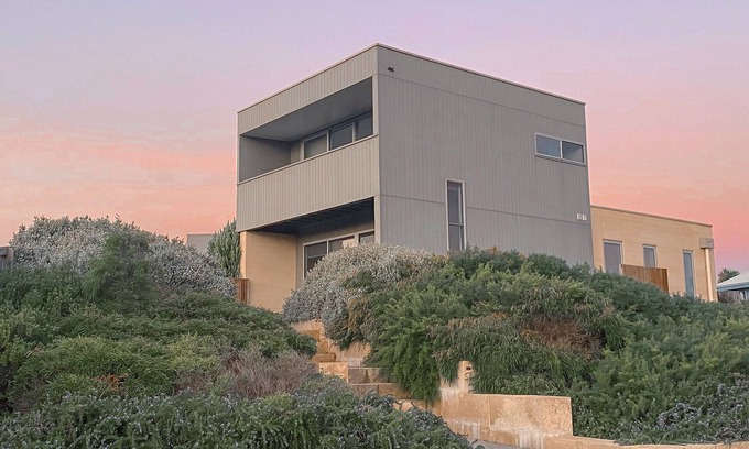 Gnarabup House | 'By The Beach' Seaside Holiday Home Margaret River