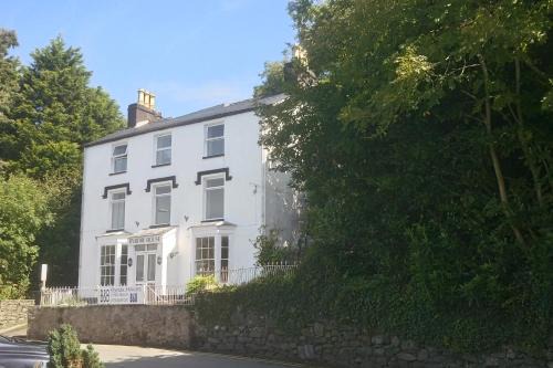 Harlech House | Byrdir House