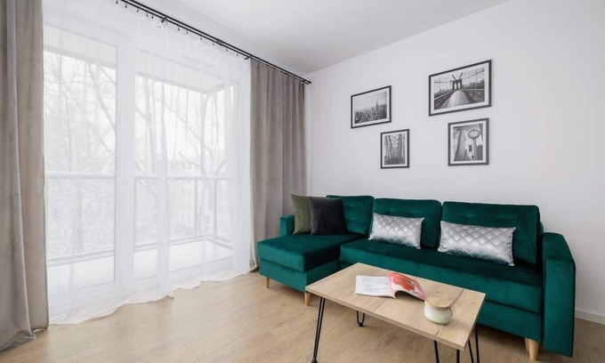 Bytkow Apartment | Bytkowska 107 | Functional Apartment | Parking