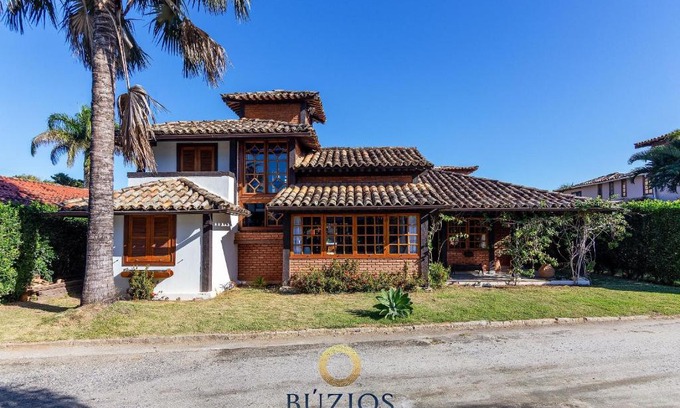 Porto Belo House | BZ46 Na quadra da praia! Casa c/5 suítes