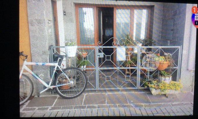 Fino Mornasco Apartment | Cómodo Malpensa/Como/Milan train connection, A9 exit 14m Switzerland.