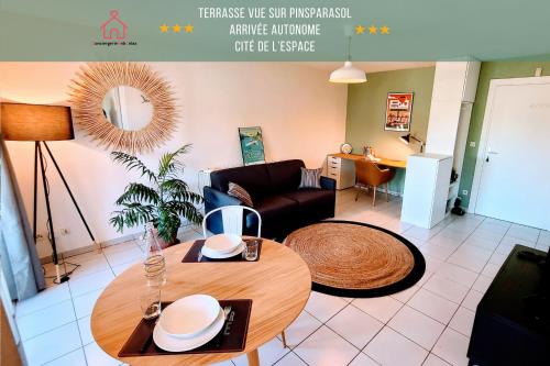 Chateau de l'Hers Apartment | " Côté Parc " Cité de l'espace - Entrée autonome