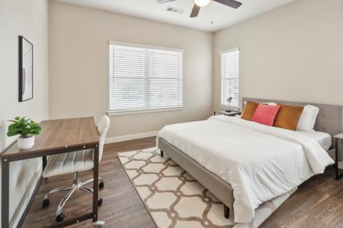 Willowbrook Apartment | C Creek 5302 I New Construction 2bd Apt I Gated