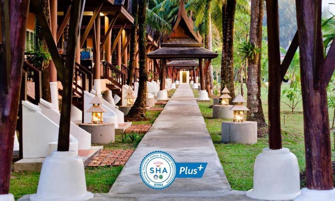 Ko Kho Khao Resort | C&N Kho Khao Beach Resort - SHA Plus