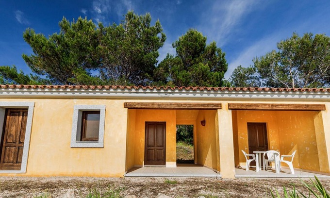 Badesi Apartment | c Scalitti 07C Bilo - One Bedroom Apartment, Sleeps 4