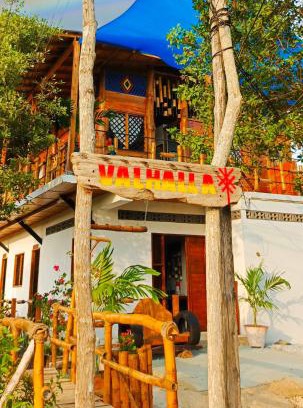 Rincon House | Cabaña Alojamiento Valhalla