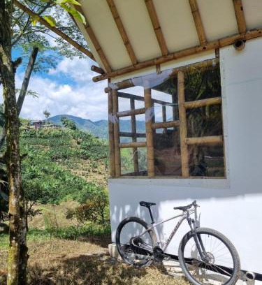 Pereira Ski Chalet | cabaña GUADUA SERENA