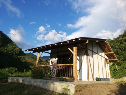 Las Mercedes House | Cabaña Nido de Amazilia
