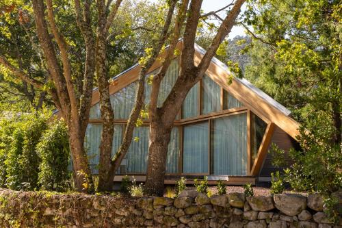 Marin Other | Cabañas de Xarás, Mimosa