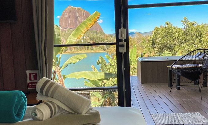 El Tambo Hotel | Cabañas Navegar