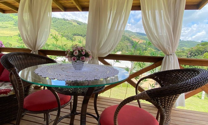 Alfredo Wagner Cabin | Cabana Dois Amores - the perfect place for dating.