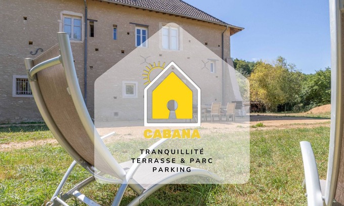 Lugny House | CABANA & Le Gîte du Château - Proche Mâcon