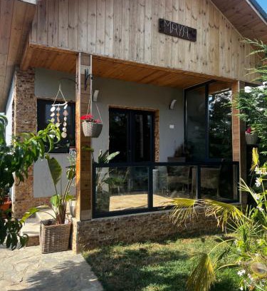 Corbu House | Cabana Maya