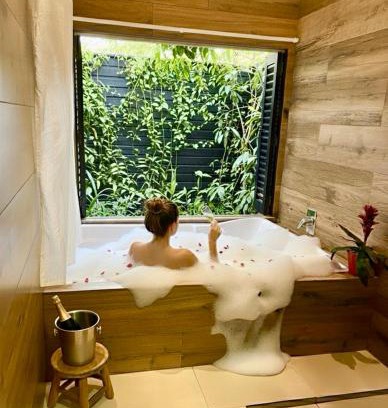 Reta House | Cabana Monte Trigo com Banheira