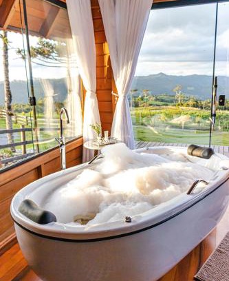 Leoberto Leal Cabin | Cabana na montanha, com hidro e Vista espetacular