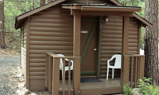 Christopher Creek Cabin | Cabin #5 - Studio - No Fireplace