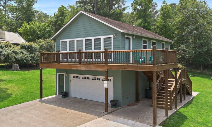 Onalaska House | Cabin by the Lake - Peaceful & Quiet
