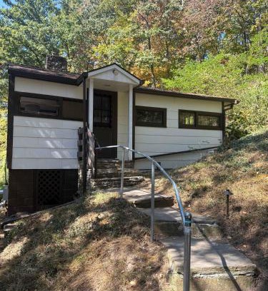 Ligonier House | Cabin in Nature at Cliffwood Colony