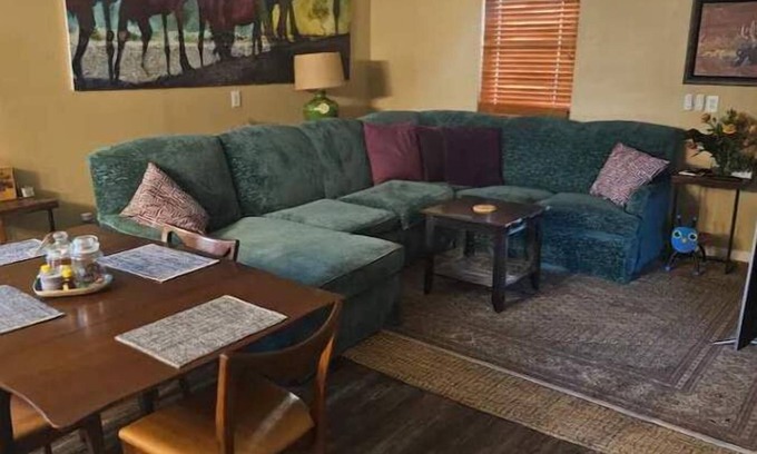 Spring Cabin | Cabin on Spring Creek