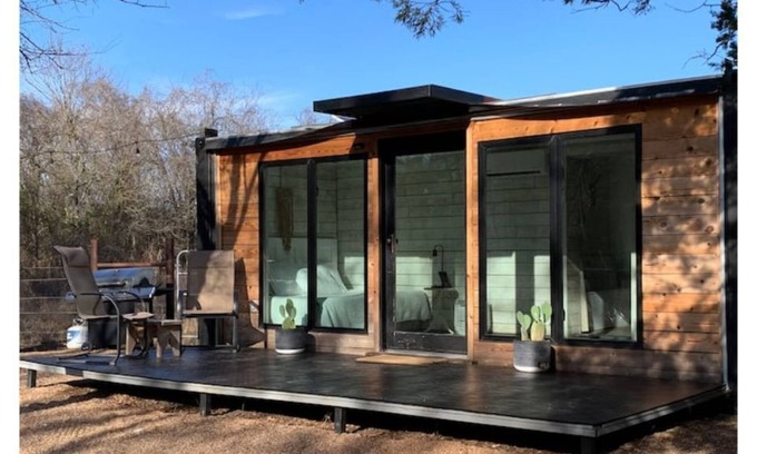 Hico Cabin | Cabin on the Creek.Hico