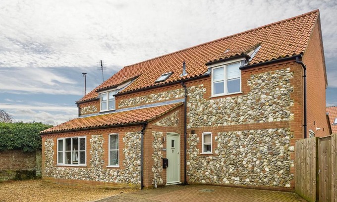 Docking House | Caddows
