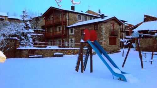 All House | Cal Francès