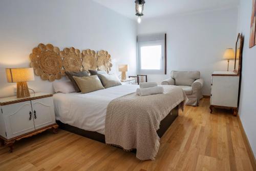 Caceres Old Town Apartment | Caleros 34 Centro Histórico con patio by keyhom