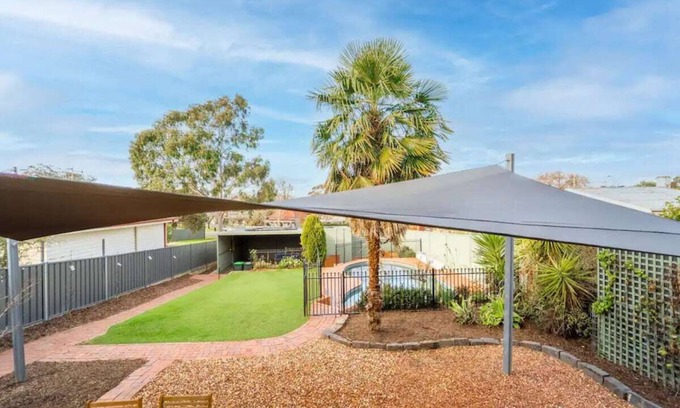 Bendigo House | Cambridge House, Bendigo