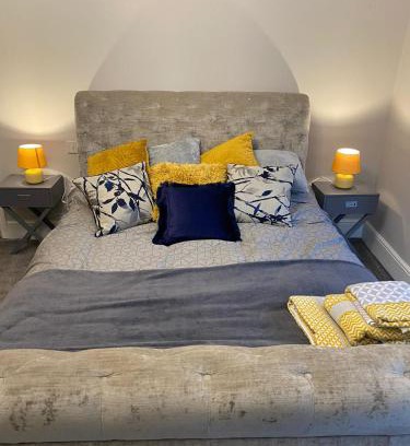 Lytham St. Anne's Apartment | Cambridge Villas Private Studio Lytham St Annes