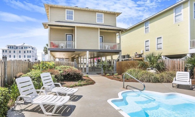 Gulf Shores House | Camp David, 4/4, pool, beach views, sleeps 16!