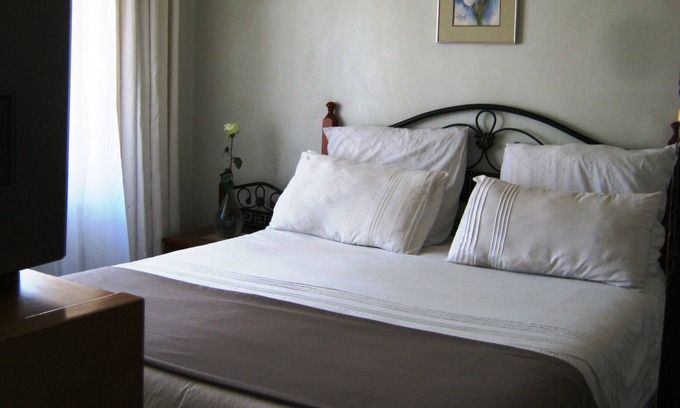 Greater Johannesburg Metropolitan Area Bed & Breakfast | Campbell's Boarding House - Home away from home - Unit 4