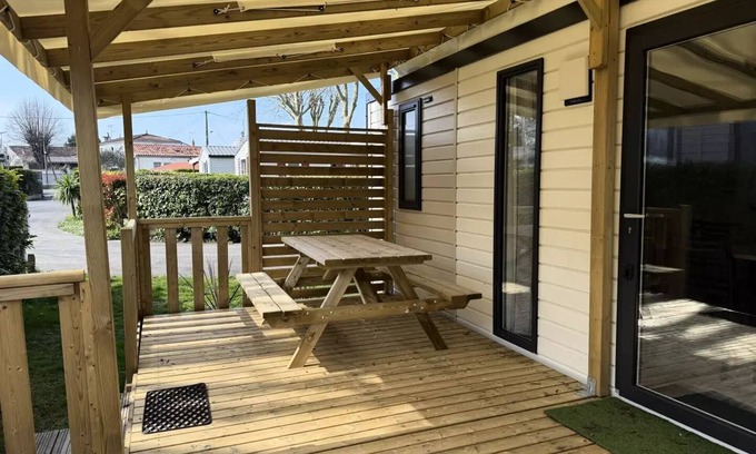 Surgeres House | Camping de la Gères * - Mobile home Comfort + Family - 4 people