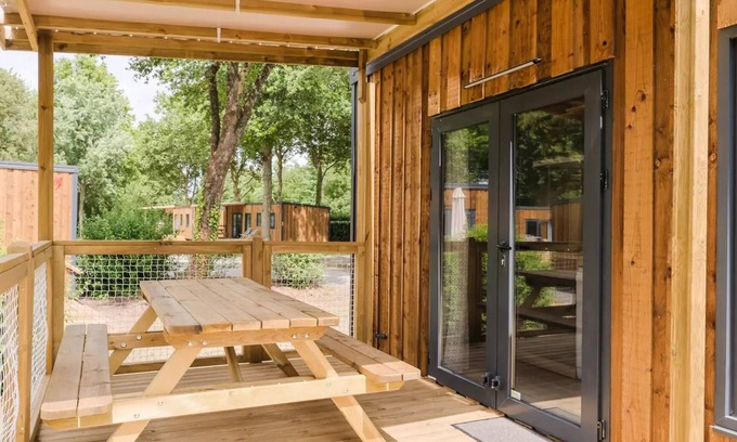 Saint-Julien-de-Concelles House | Camping Seasonova du Chêne * - COTTAGE 2 bedrooms 4 people