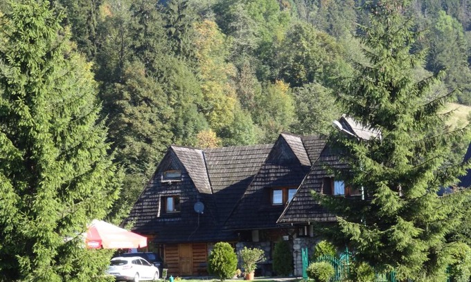 Zakopane House | Camping Harenda Pokoje Gościnne i Domki