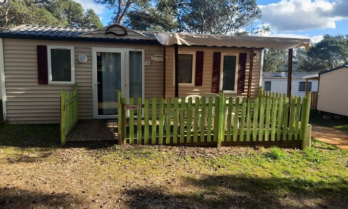Fabrezan House | Camping Le Pinada * - Mobil Home ORCHIDEE, JACNTHE - 2 bedrooms - 28m2 4 people