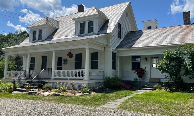 Charlemont Other | Cancellation from 10-2 to 10-5 gives you a chance for mountain air and foliage!