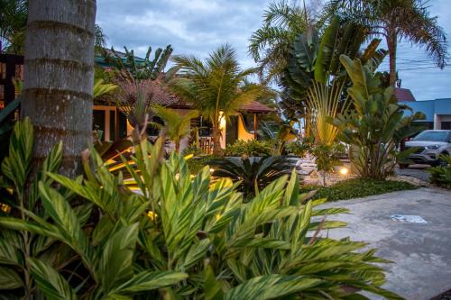 Ubatuba House | Canto das Ondas Apart Studios