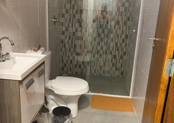 Penha House | Canto Gira Sol - Suíte Flor