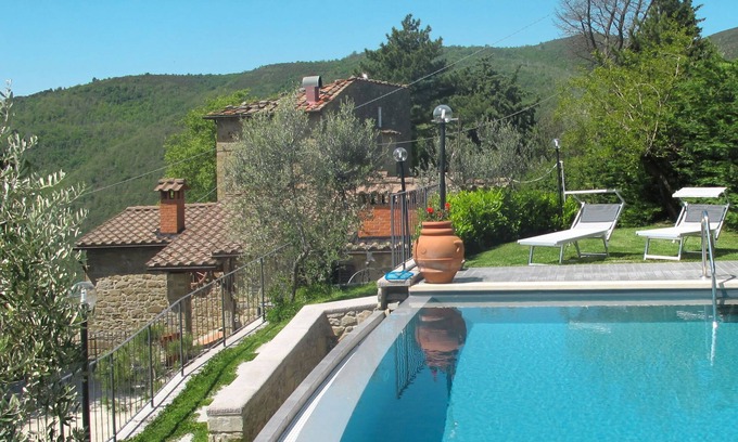 Poggio di Loro House | Capanna by Interhome