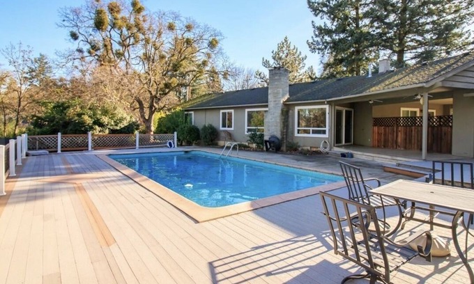 Medford House | Capital House- Private Getaway with POOL!