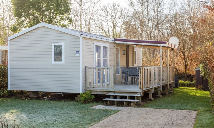 Pont-Aven RV Rental | Caravan 'Sur Pont-Aven' with Private Terrace, Private Garden and Wi-Fi