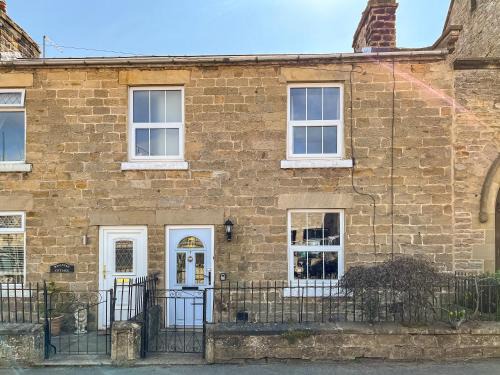 Richmond House | Caretakers Cottage