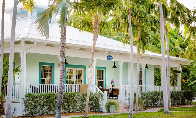 Islamorada Resort | Caribbean-Style Family Home w/Kitchen, WiFi, Outdoor Veranda, & Washer-Dryer