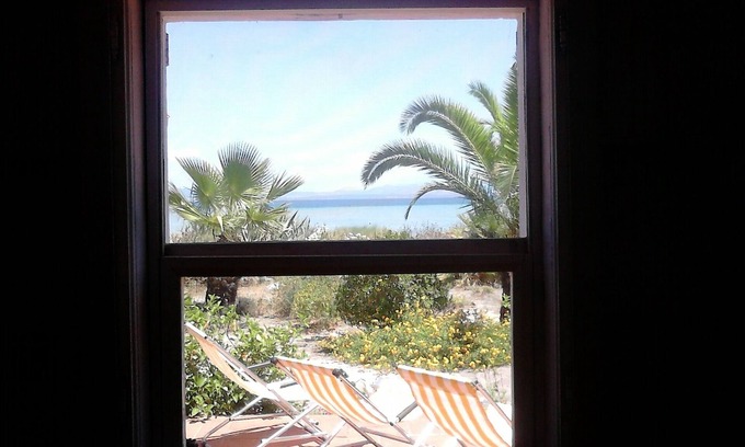Carloforte Villa | Carloforte (Sardinia) - Just in front of the beach!