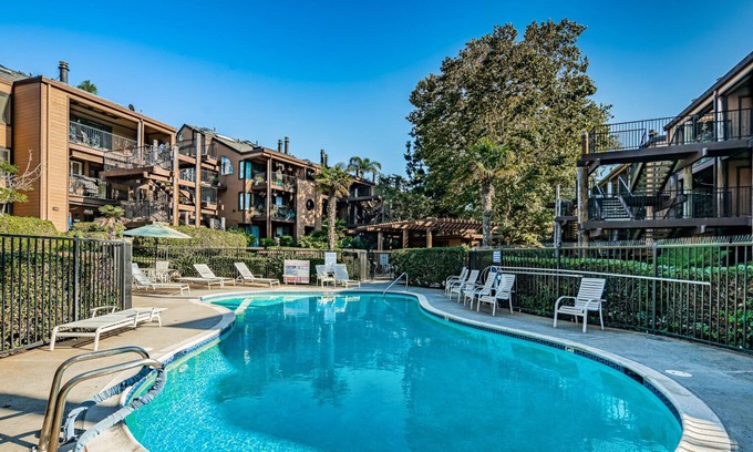 Carlsbad Condo | Carlsbad Coastal Retreat- Walking Distance to the Beach!