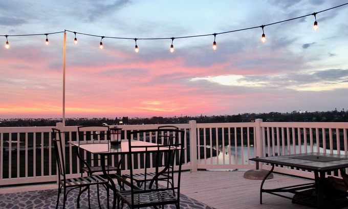 Olde Carlsbad House | Carlsbad Overlook, 2bed/1bath, newly renovated