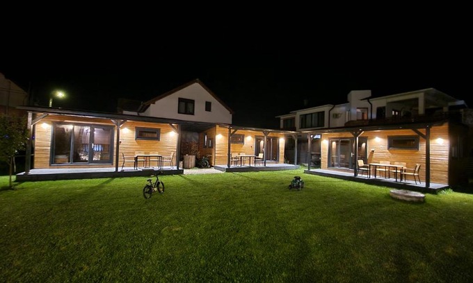 Cristian Bed & Breakfast | CASA ȘINCU