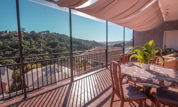 Campos do Jordao House | Casa aconchegante familiar